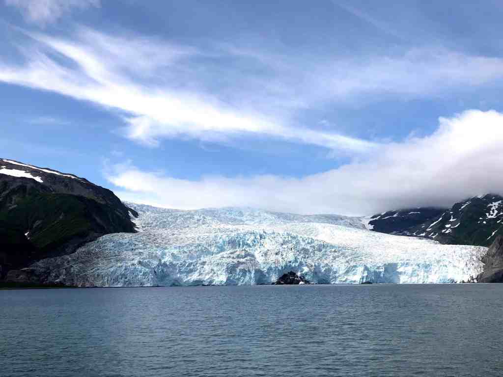Boat tour of Kenia Fjords National Park - Aialik Glacier