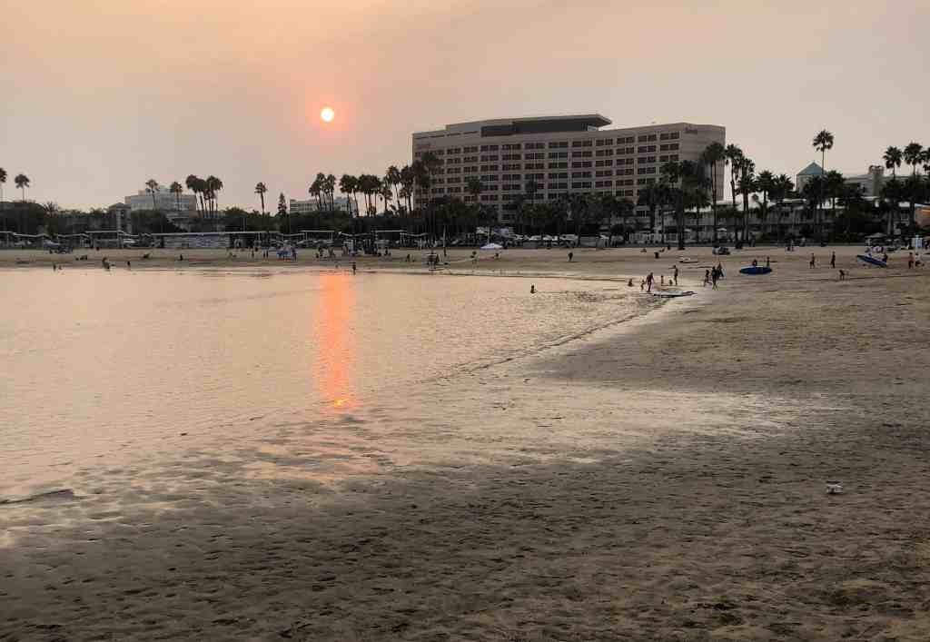 Beaches Near Los Angeles Airport: Mother's Beach in Marina Del Rey