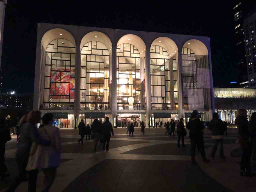 Thanksgiving in New York City - The Metropolitan Opera House