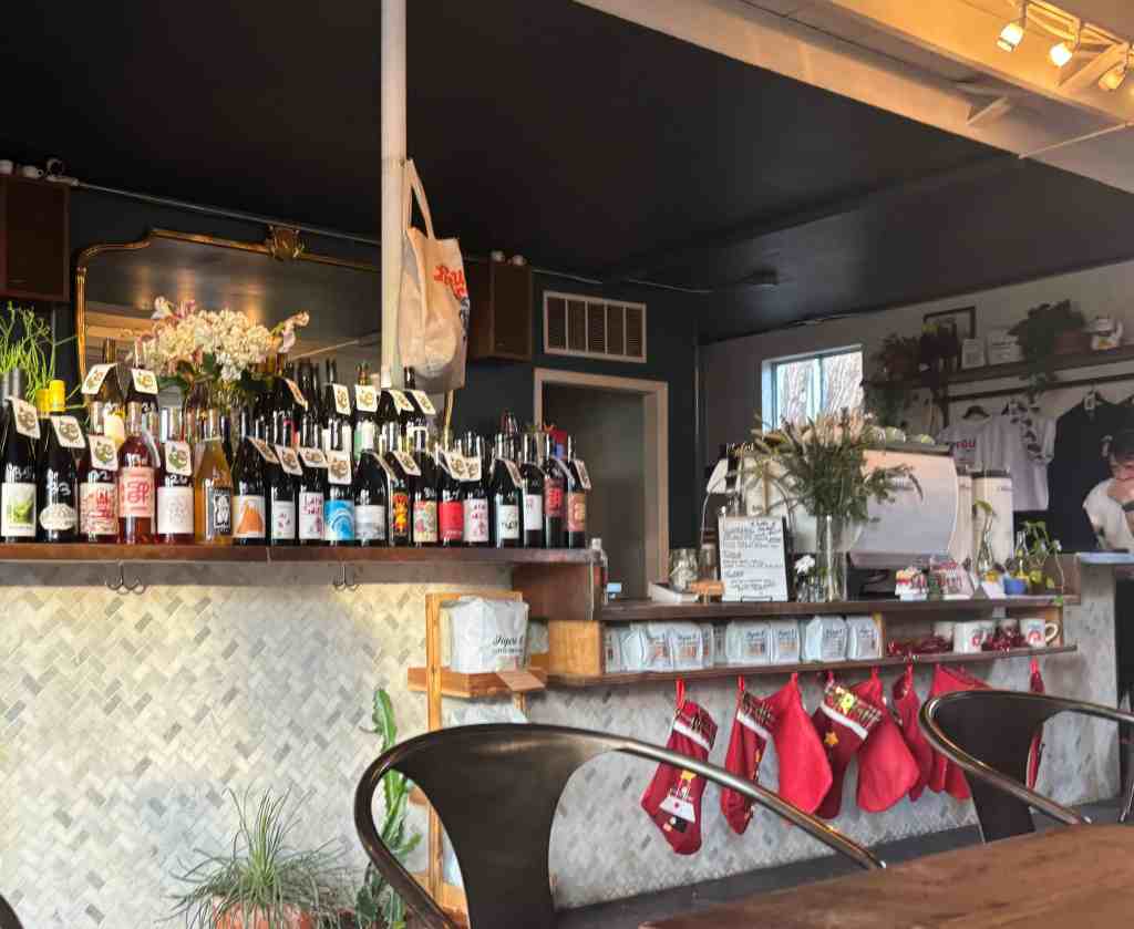 Best local coffee roasters in Austin - Figure 8 Coffee Purveyors