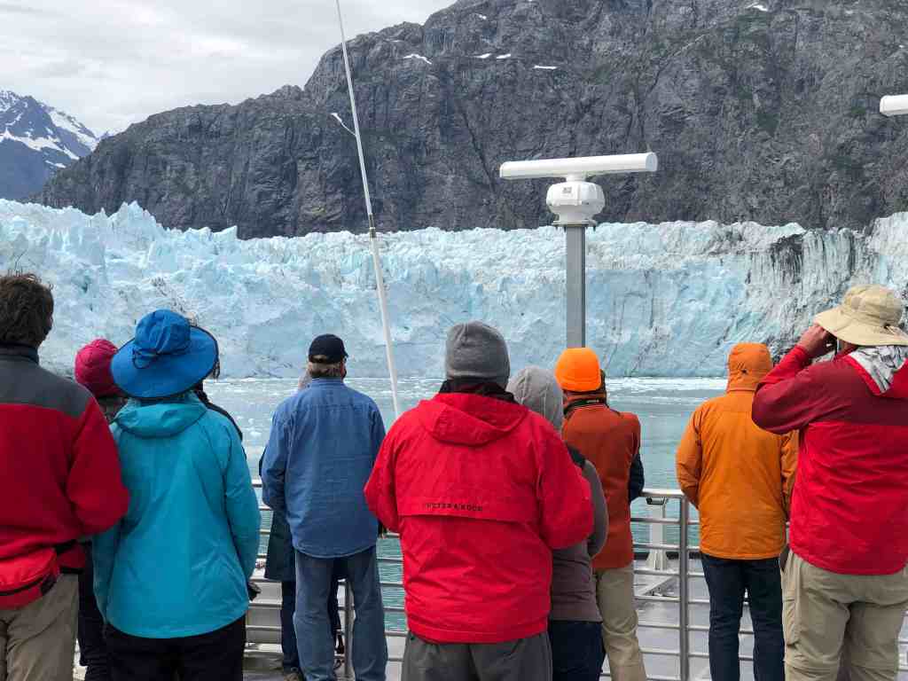 What to wear in Alaska in summer - Boat tour of Glacier Bay in Alaska in July